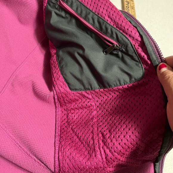 Patagonia Polartec Windbreaker Jacket - Picture 4 of 10